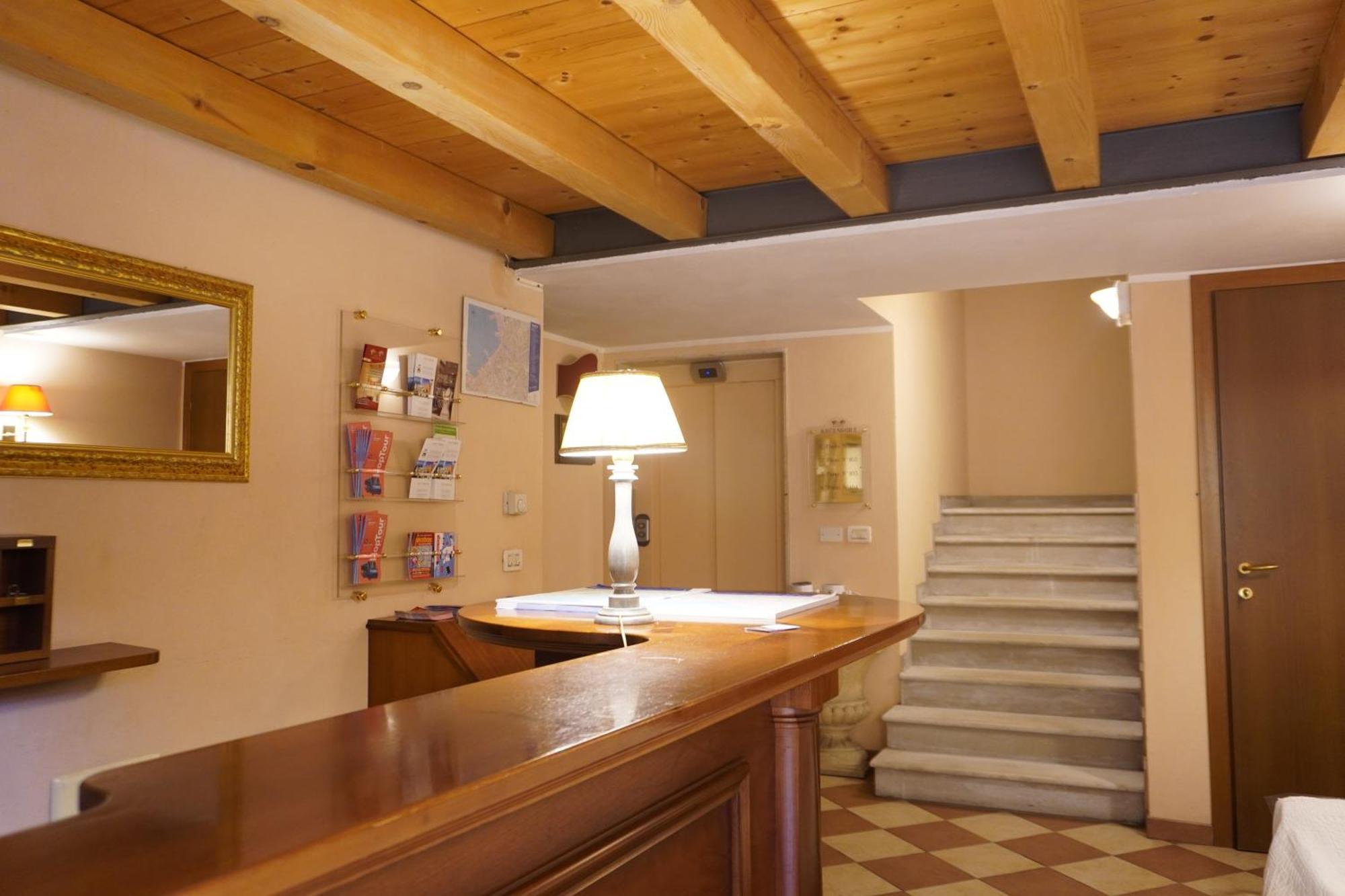 Trauner Rooms Collection Trieste Exterior photo